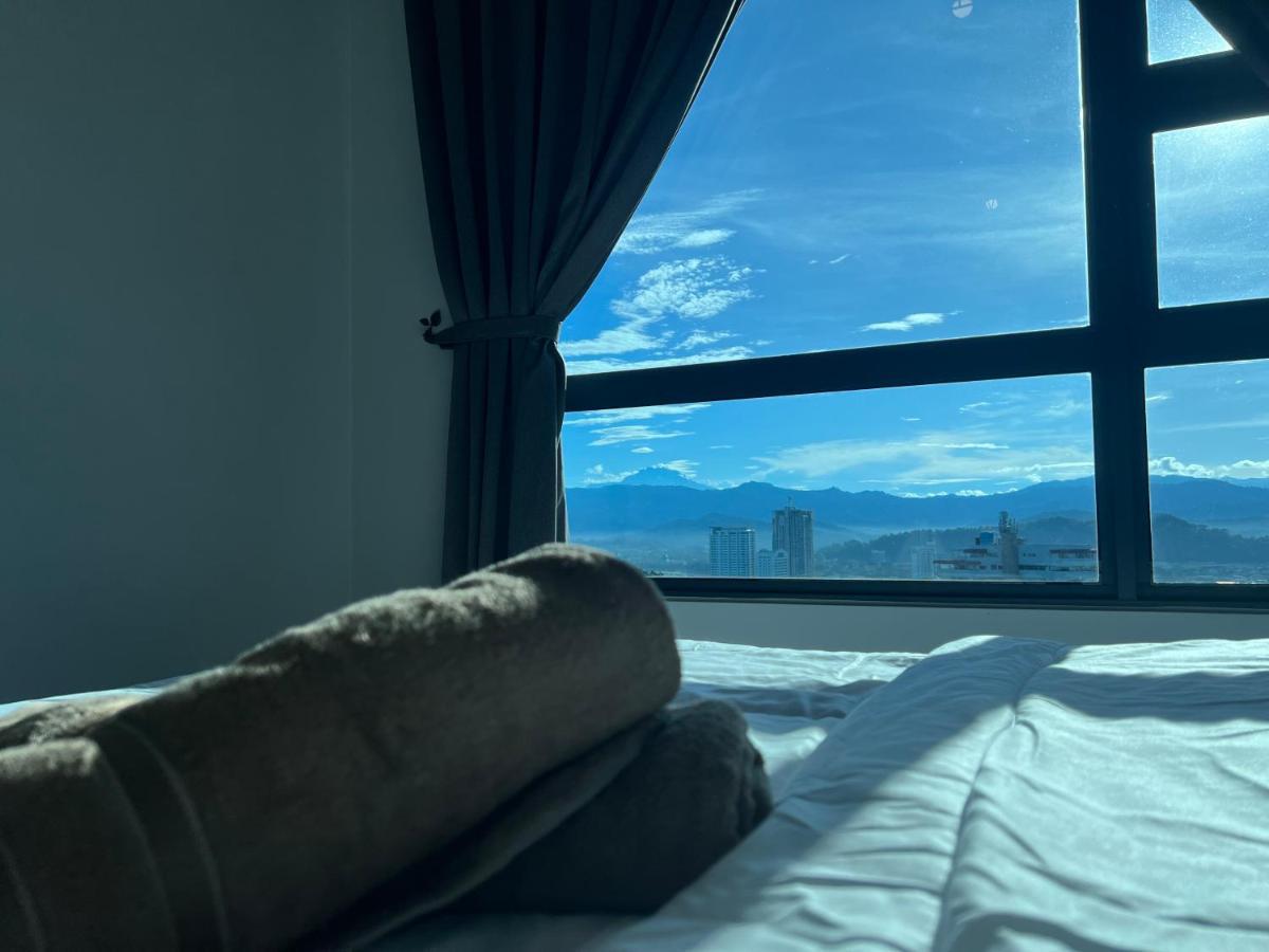 Tk Homestay - Sea View And Mount Kinabalu View Kota Kinabalu Exterior photo